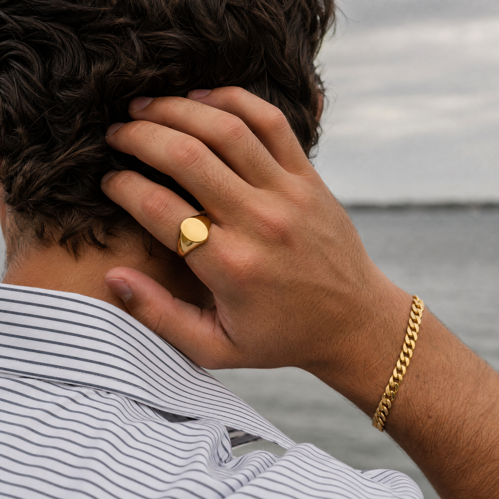 Signet Ring